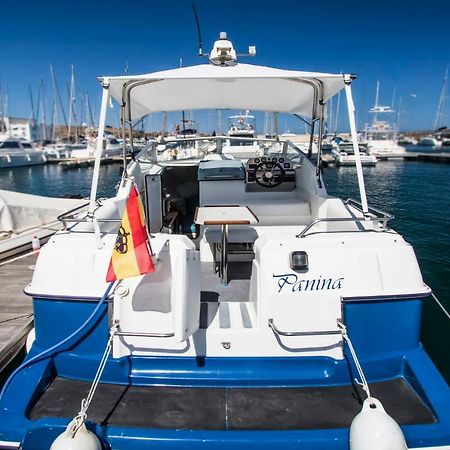 Cozy Boat To Unwind By The Ocean Hotell Puerto Calero Exteriör bild