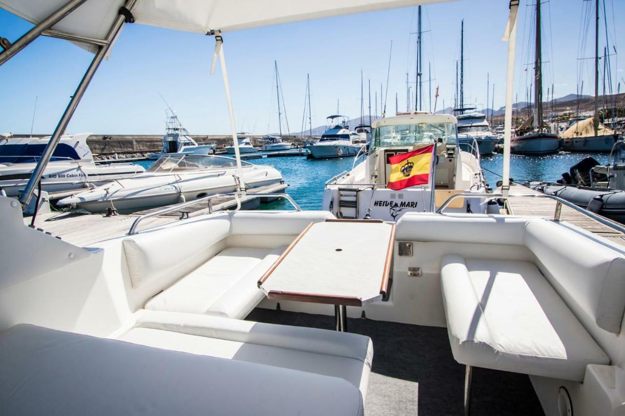 Cozy Boat To Unwind By The Ocean Hotell Puerto Calero Exteriör bild